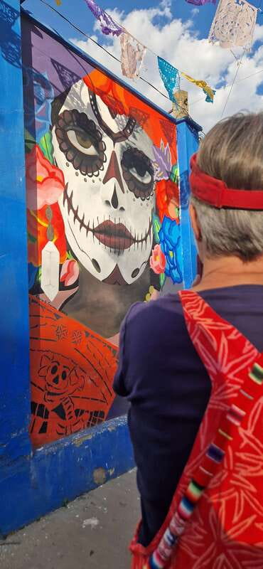 Street Art with an artist - Starting near the historic center