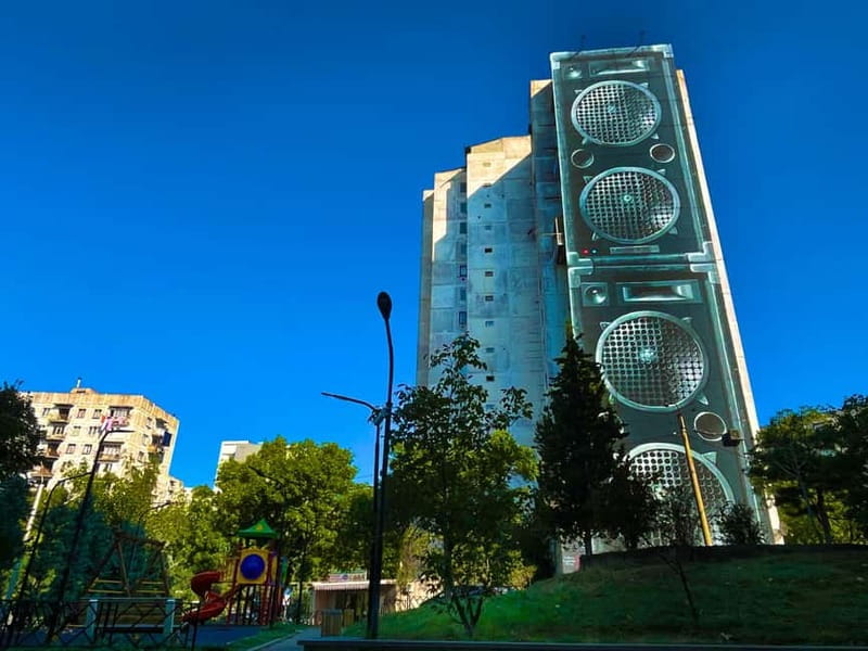 Tbilisi: Soviet Suburbs and Murals Exhibition Guided Tour - How this compares with a standard Tbilisi city tour