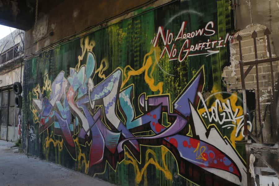 Tel Aviv: Florentin Saturday Walking Tour - Saturday planning and the holiday warning