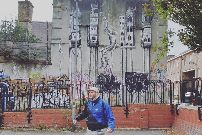 The Great Street Art Experience - Two hours of walking, with a flexible feel