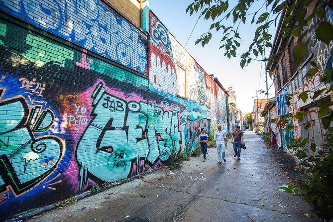The Montreal Street Art & Mural Tour - Is $28.95 Good Value?