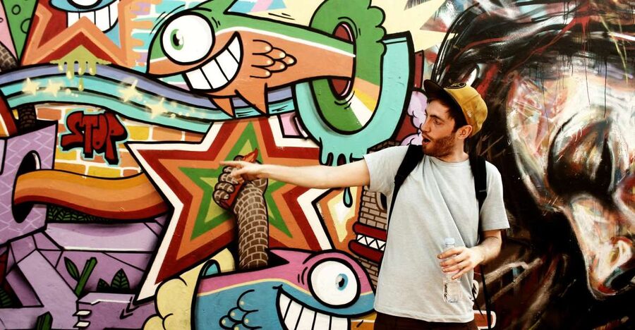 The Original London Street Art Tour (French) - Reading the walls in Shoreditch