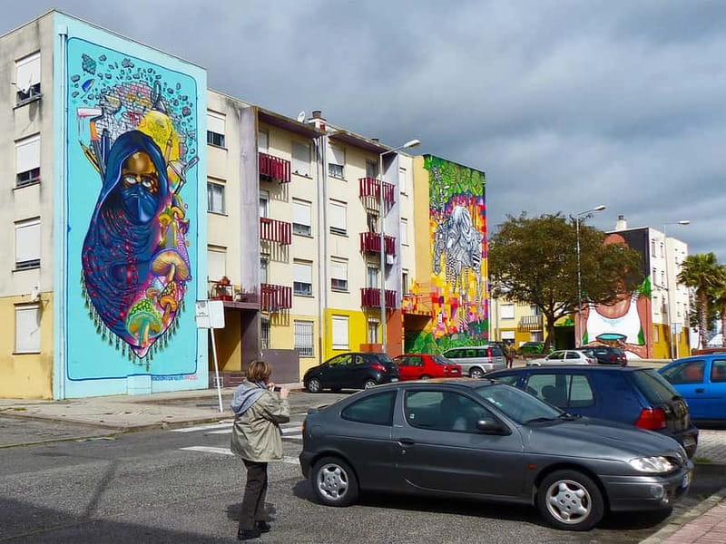 The Real Lisbon Street Art Private Guided Tour by Minivan - Practical details that affect your day