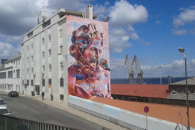 The Real Lisbon Street Art Private Guided Tour by Minivan - The minivan route across avenues, alleys, and stairways