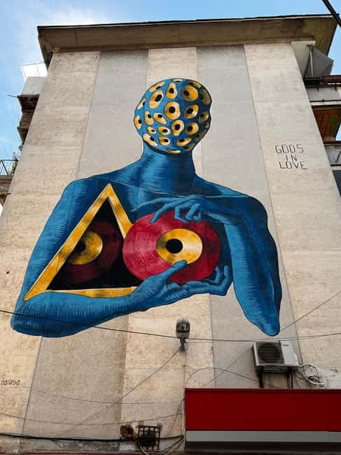 Tirana: Street Art & Modern Architecture Walking Tour - Skanderbeg Square in 10 minutes