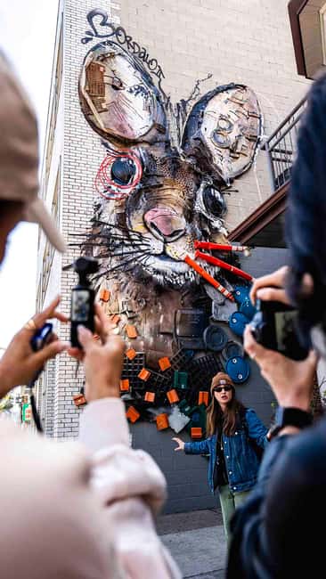 Toronto: Must Do NonTouristy Street Art Tour by local Artist - Why this Toronto art walk feels different