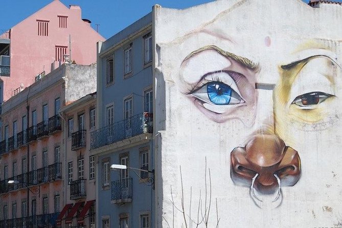 Tuk Tuk Lisbon: Exploring Urban Art - Literary portraits above Lisbon in Graça