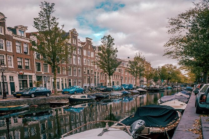 Urban Adventures Amsterdam Bike Tour, Graffiti and Magnet Fishing - Key points to know before you book