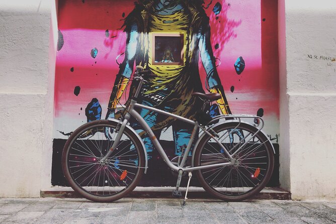 Valencia Street Art | Private Tour by Bike or Electric Ride - Valencia Cathedral as a historic counterpoint