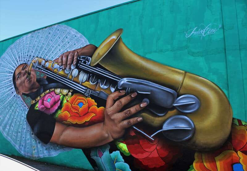 Vancouver: Street Art & Craft Beer Walking Tour with Tasting - Who will enjoy this tour most?
