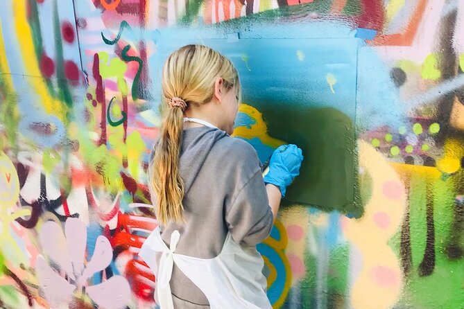 Wynwood Graffiti Experience - Building a design with shadows, patterns, and gradients