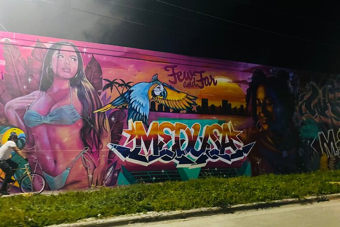 Wynwood Graffiti Golf Cart Tour After Dark - The guide makes the difference
