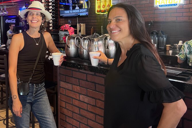 Wynwood Walking & More - Food-Graffiti Art Tour - What the two-and-a-half-hour schedule gives you
