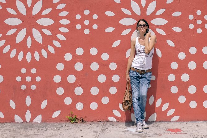 Wynwood Walking & More - Food-Graffiti Art Tour - Reading the murals instead of only photographing them