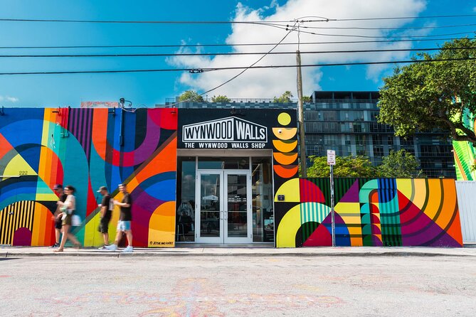 Wynwood Walls Admission and Neighborhood Buggy Experience - Entering Wynwood Walls after the ride