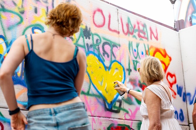 Wynwood Walls Admission and Official Spray Painting Experience - Audio stories and augmented reality murals