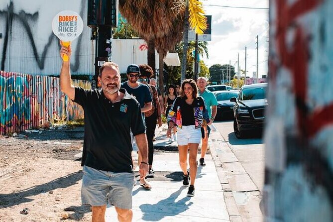 Wynwood Walls Miami Food and Street Art Walking Tour - What the guides add to the experience