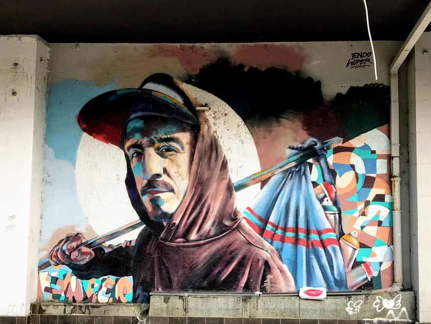 Your Own Belgrade: Street Art and Hidden Gems Walking Tour - Start near the Moscow Hotel fountain